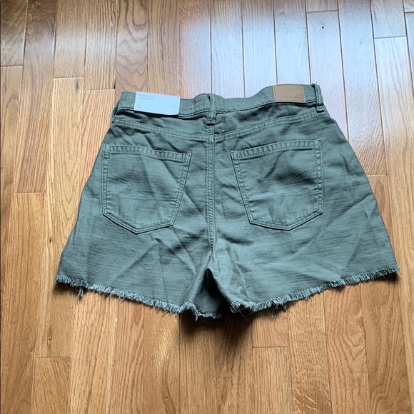 American Eagle, Olive Green Distressed Women Shorts - Picture 6 of 15